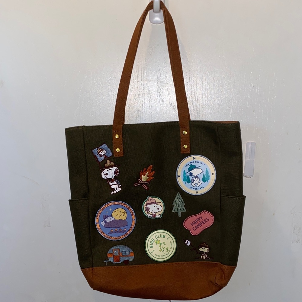 Loungefly Canvas Snoopy Tote
